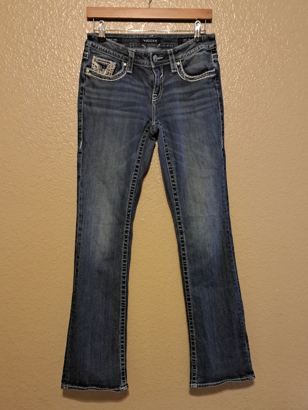 Vigoss Women’s Dark Blue Bootcut Jeans.  Size 3/4.